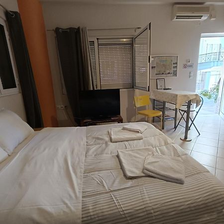 Cozy Apartment In The Center Of Aighion Achaia - Ground Floor - Ισόγειο Στουντιο エギオ エクステリア 写真