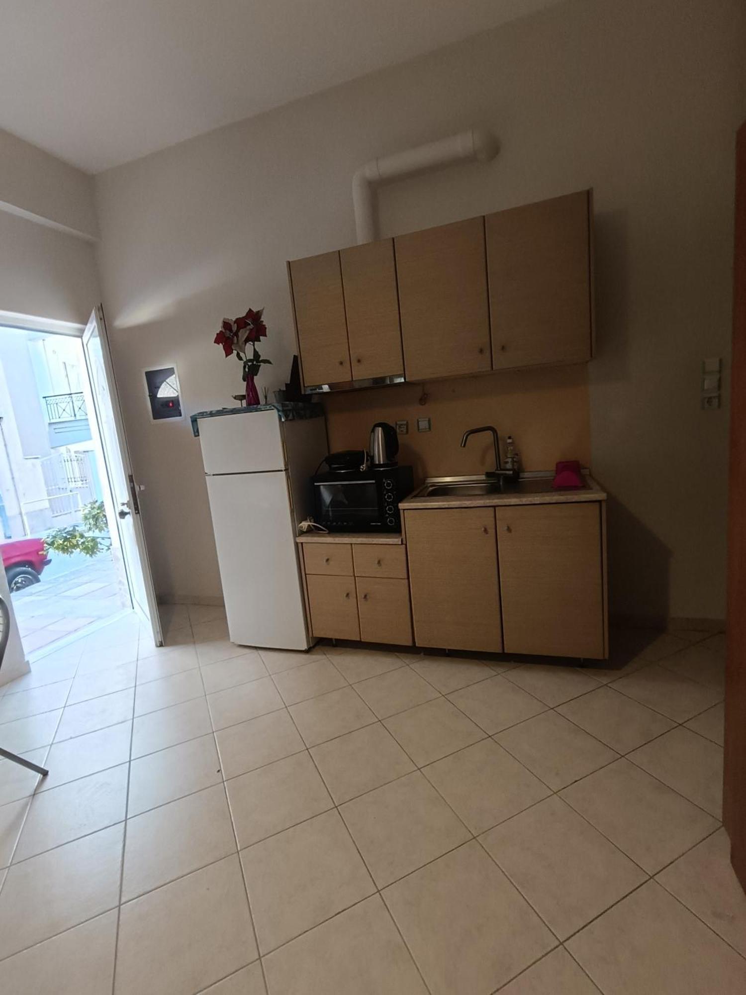 Cozy Apartment In The Center Of Aighion Achaia - Ground Floor - Ισόγειο Στουντιο エギオ エクステリア 写真
