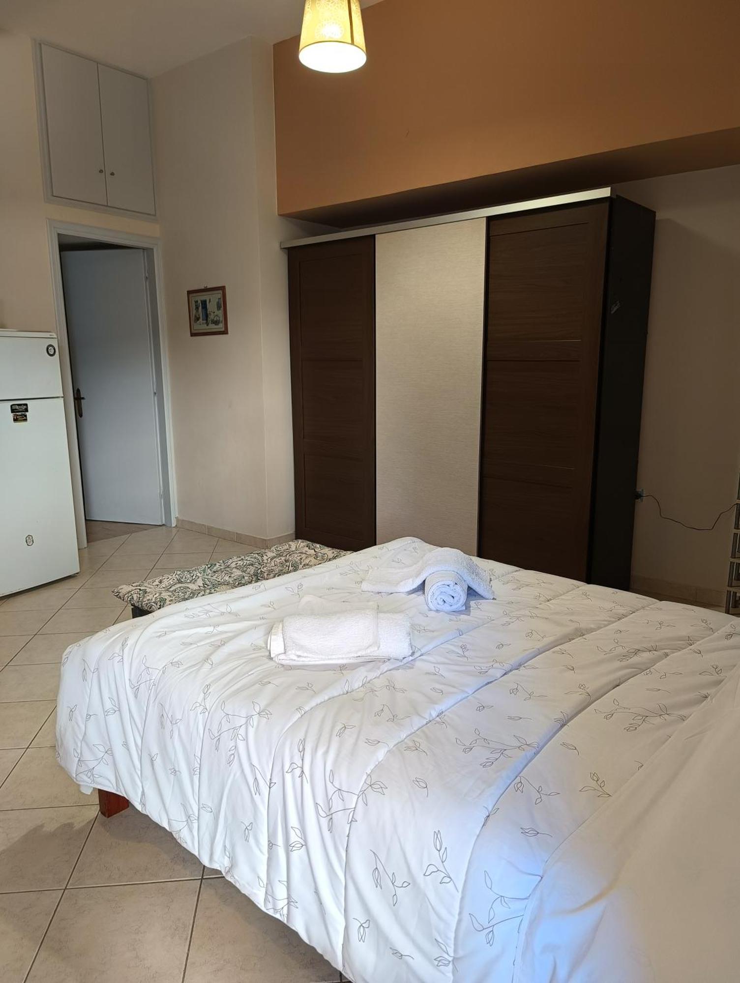 Cozy Apartment In The Center Of Aighion Achaia - Ground Floor - Ισόγειο Στουντιο エギオ エクステリア 写真